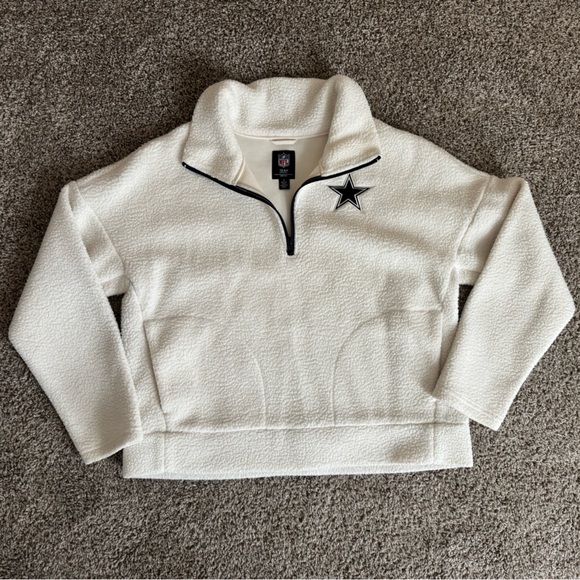 Women’s Dallas Cowboys Half-Zip Sherpa Pullover - Picture 1 of 5